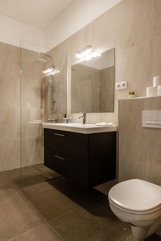 Basilica Dream Home In The Absolute Center บูดาเปสต์ ภายนอก รูปภาพ